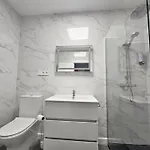 Apartment 1a113 Moderno 3 By R2r Consulting Gijón